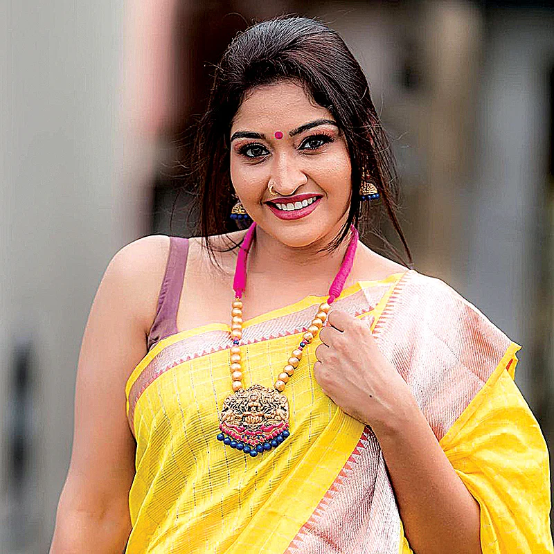 சேனல் சைட் டிஷ்