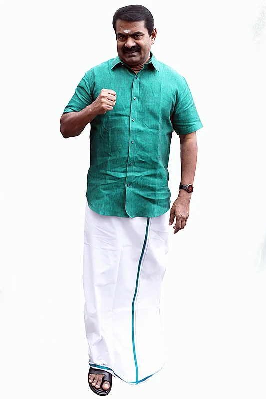 ‘நான் ஹீரோ; தி.மு.க. வில்லன்!’