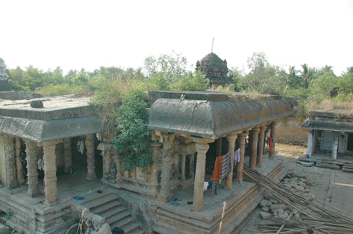 நாரதர் உலா: `கோயில்கள் மீண்டெழுமா?'