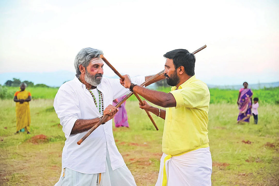 சசிகுமார், சத்யராஜ்