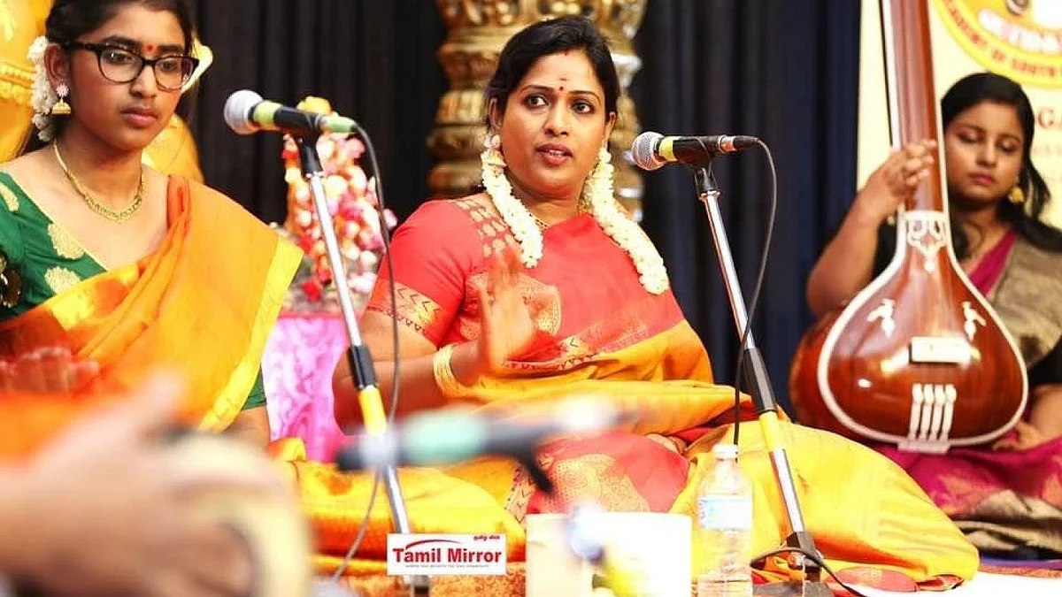 சாருமதி மனோகாந்தன்