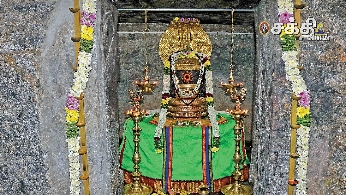 ஶ்ரீமத்தளகிரீஸ்வரர்