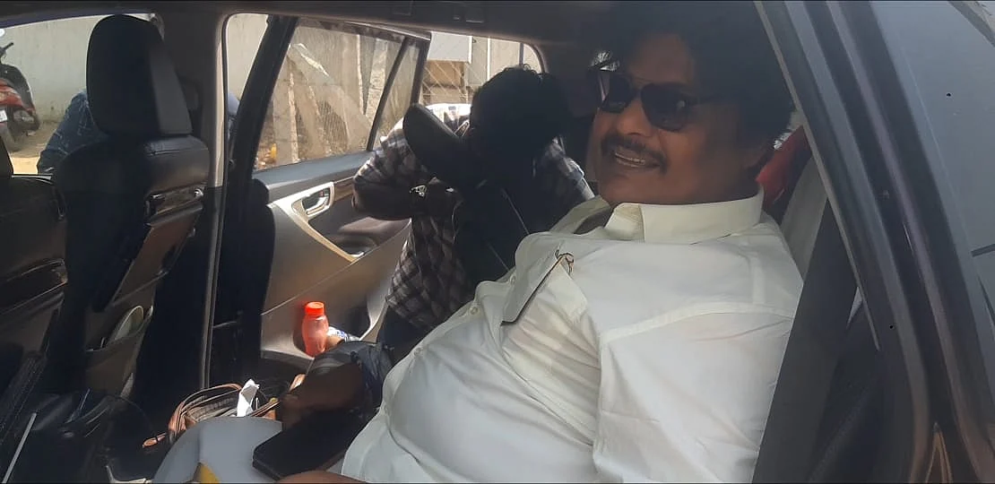 மன்சூர் அலிகான்