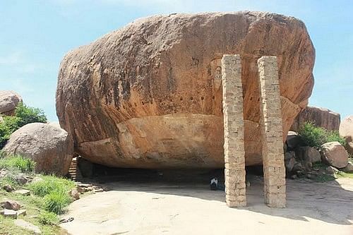 பஞ்ச பாண்டவர் மலை கீழவளவு
