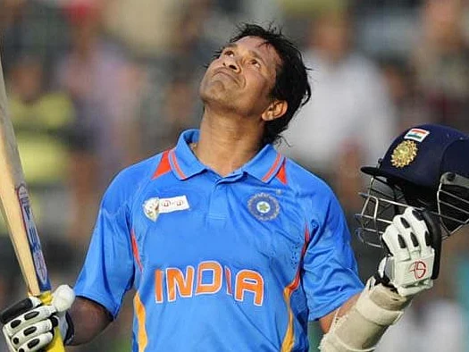சச்சின் டெண்டுல்கரை நாம் ஏன் இன்னமும் கொண்டாடுகிறோம்?! #Sachin100
