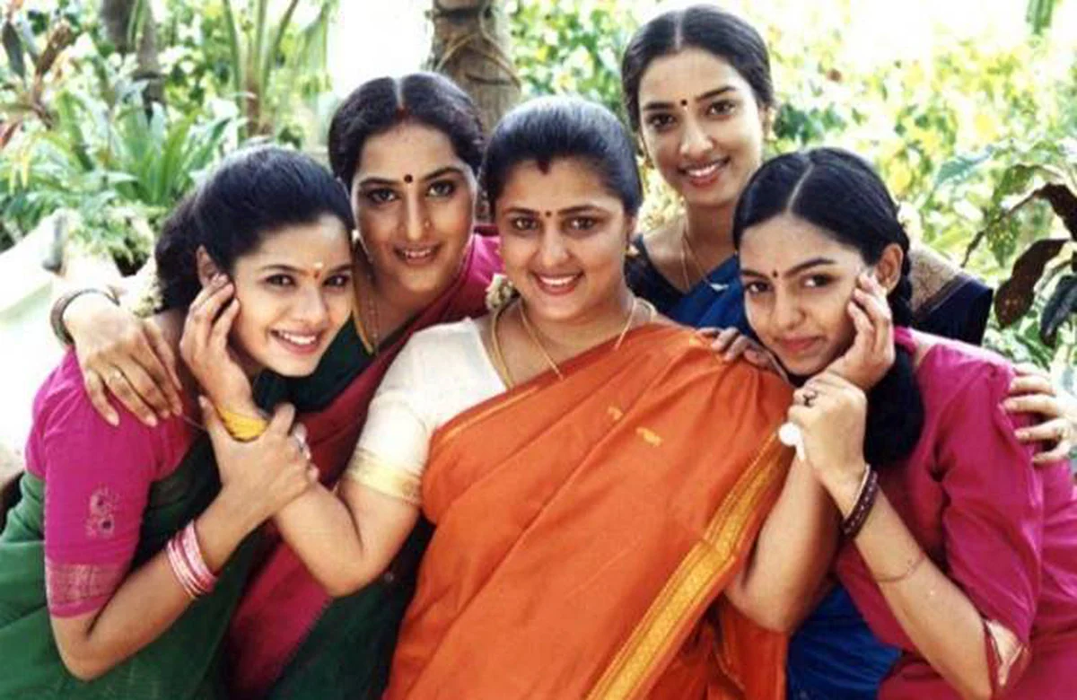 விகடன் TV: செய்திகள் டு சீரியல் - மறுபடி வந்துட்டேன்!