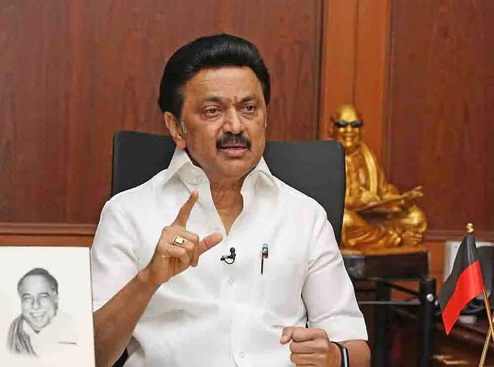 உதய் Vs மிதுன்... வாரிசுகளை வளைக்கும் அதிகாரிகள்!