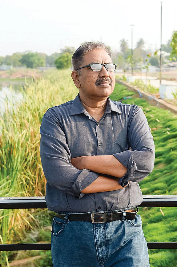 “விதிகளைத் தகர்ப்பதே இலக்கியத்தின் விதி!”