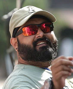 சுமந்த் ராதாகிருஷ்ணன்