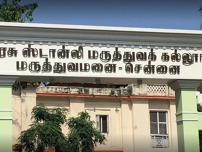 ``டெஸ்ட் எடுக்காதவரை உள்ள தூக்கிப் போட்டுட்டாங்க!” - வைரல் வீடியோவும் உண்மை பின்னணியும்