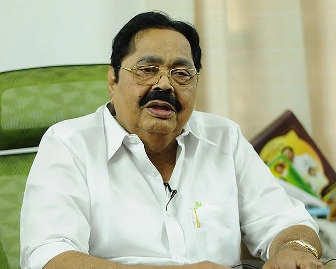 மிஸ்டர் கழுகு: பட்டியல் லீக்... பதற்றத்தில் கிச்சன் கேபினெட்!