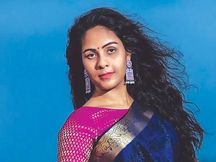 டெய்லி மேக்கப் போடலாம்னுதான் மீடியாவுக்கு வந்தேன்!