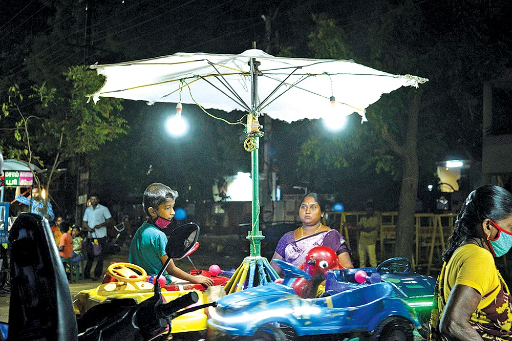 2K kids: வண்டியூர் மாரியம்மன் தெப்பக்குளம் - ஒரு ரவுண்டு அப்