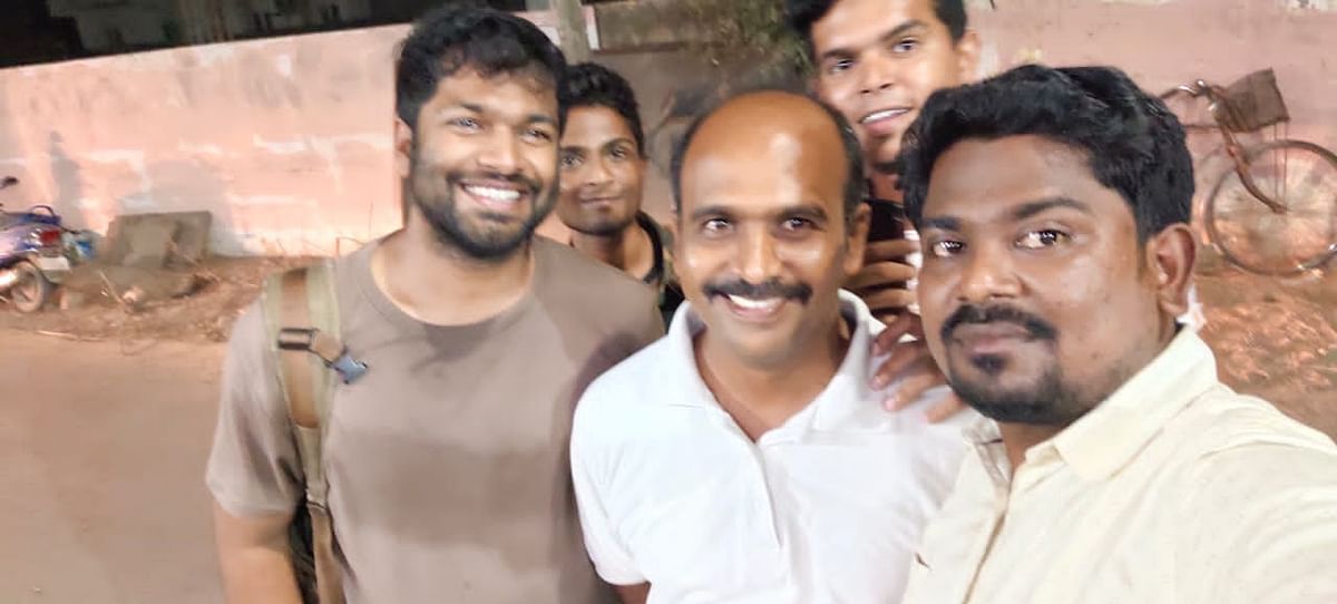 புரோட்டா கோச்சிங் சென்டர் முகமது காசிம் மற்றும் நண்பர்கள்