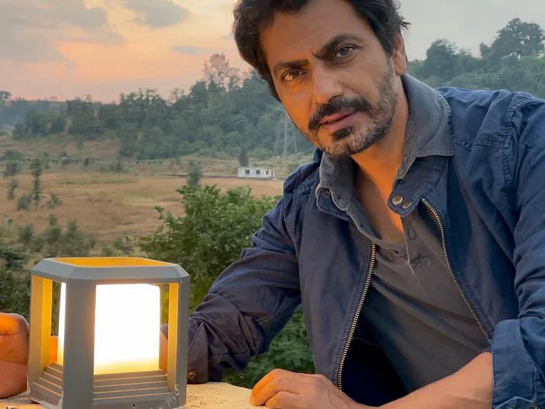 `இதைச் செய்பவர்கள் வெட்கப்பட வேண்டும்!' - பாலிவுட் பிரபலங்களைச் சாடிய நவாஸுதீன்