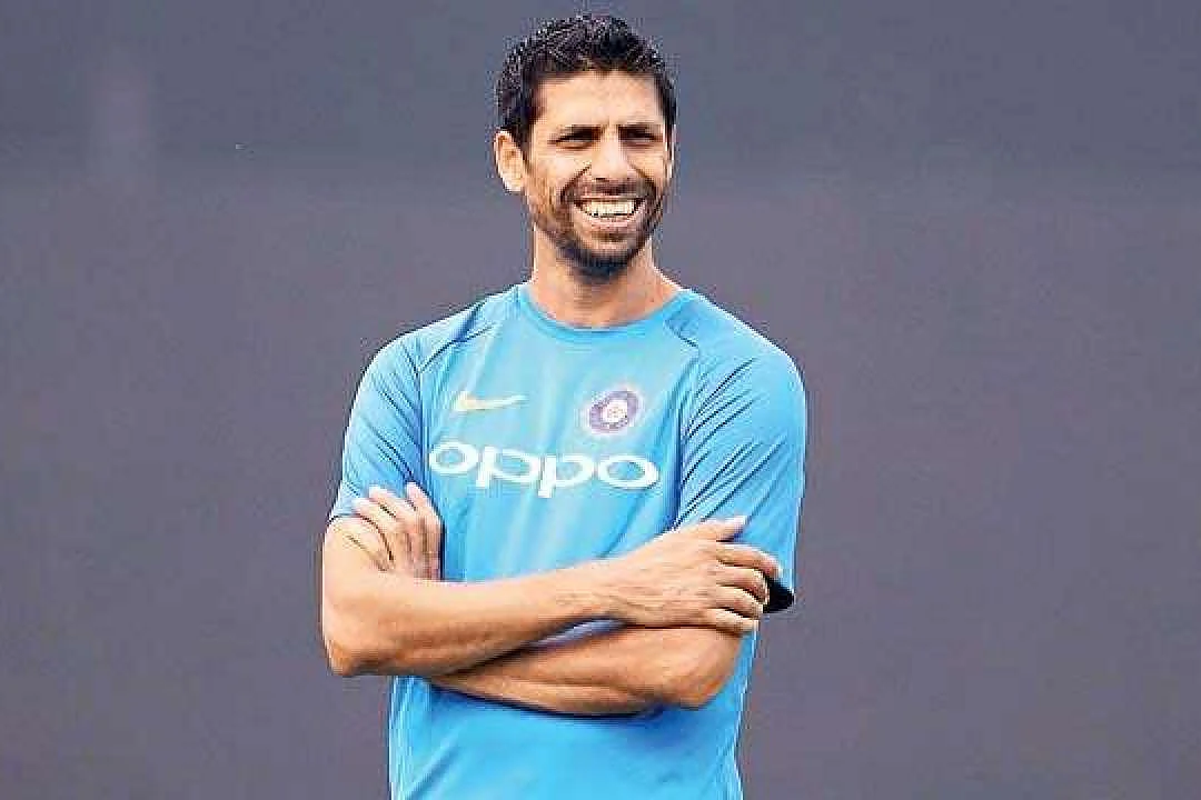 Ashish Nehra | ஆஷிஷ் நெஹ்ரா