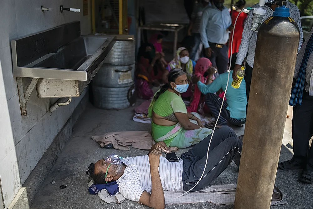 ஆக்சிஜன் வேண்டும்... ஏங்கித் தவிக்கும் இந்திய நுரையீரல்!