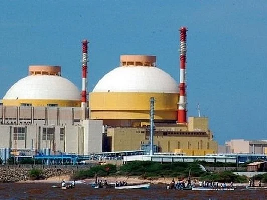 சூடுபிடிக்கும் அணுக்கழிவு விவகாரம்; என்ன செய்ய வேண்டும் அரசு?