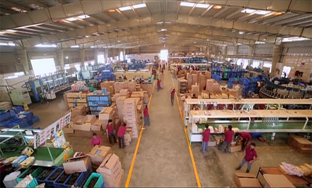 ``12 மணி நேர வேலைச் சட்டம் வேண்டும்