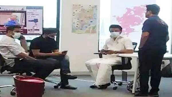 ஐபேக் அலுவலகத்தில் ஸ்டாலின்