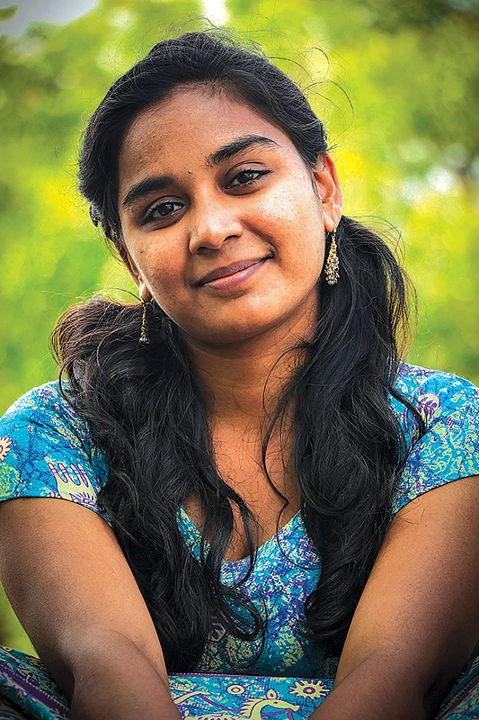 ஹரிணி ஆனந்தராஜன்