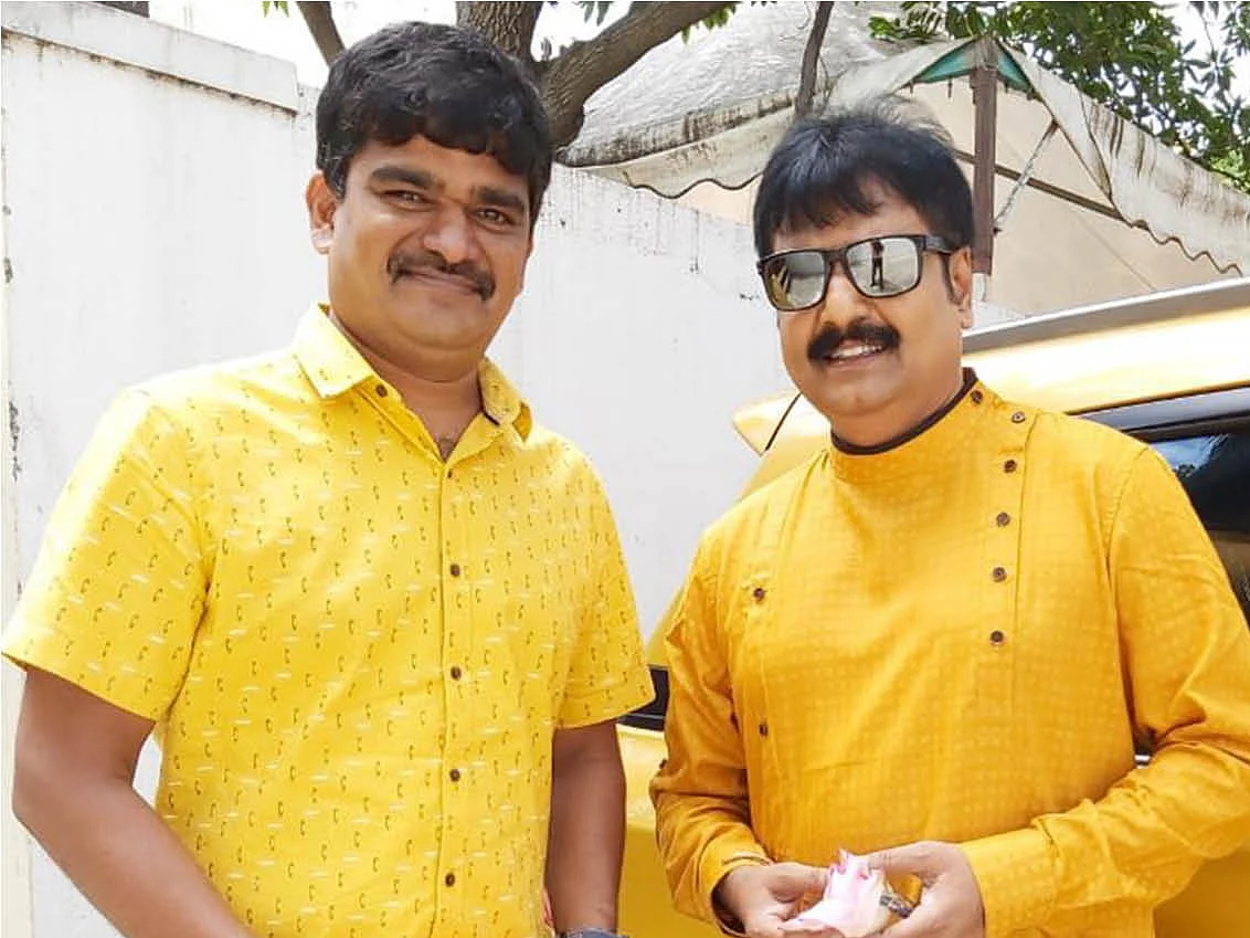 ``விவேக் சாரின் கனவை
இன்று நிறைவேற்றத் தொடங்கியிருக்கிறோம்!" - செல்முருகன்