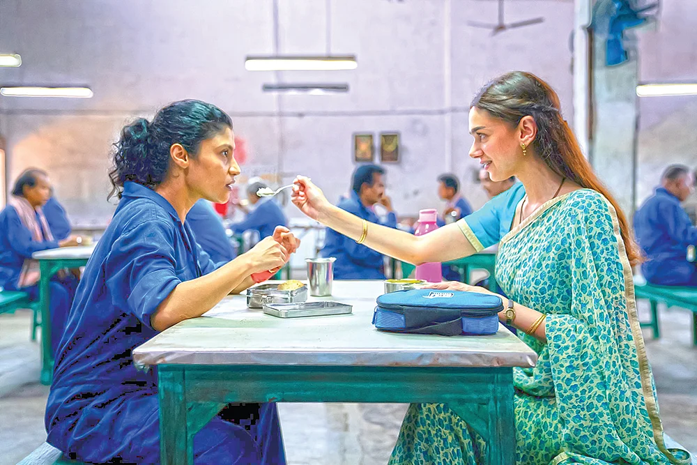 “சாதிகள் இல்லை என்பது வடிகட்டிய பொய்!”