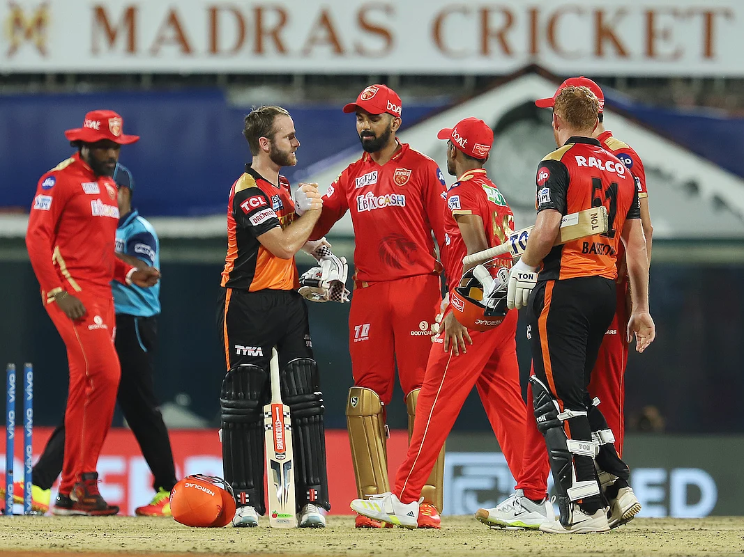 PBKS v SRH: ரஷித், கலீல் கிடுக்குப்பிடி; சன்ரைசர்ஸ் பேட்ஸ்மேன்களின் தெளிவு... வீழ்ந்தது பஞ்சாப்!