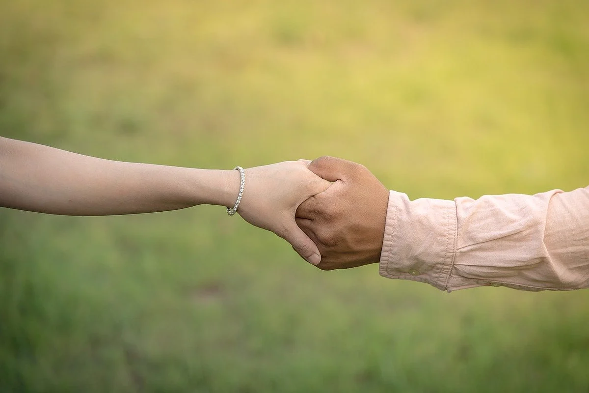 பெண் - ஆண்
