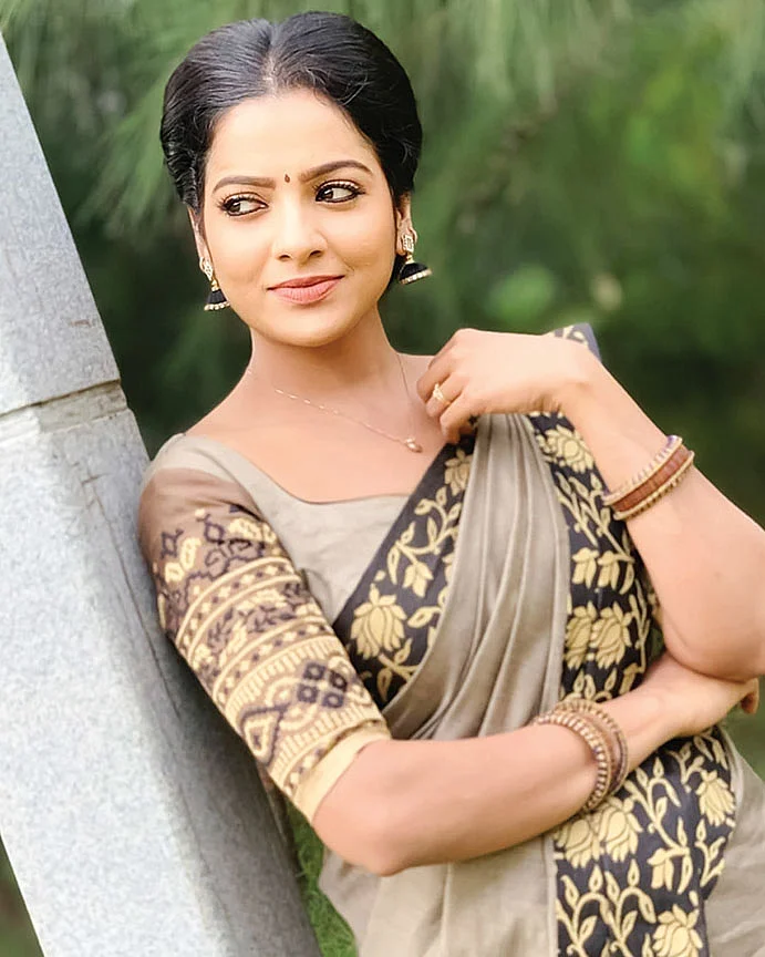 விகடன் TV: ரிமோட் பட்டன்