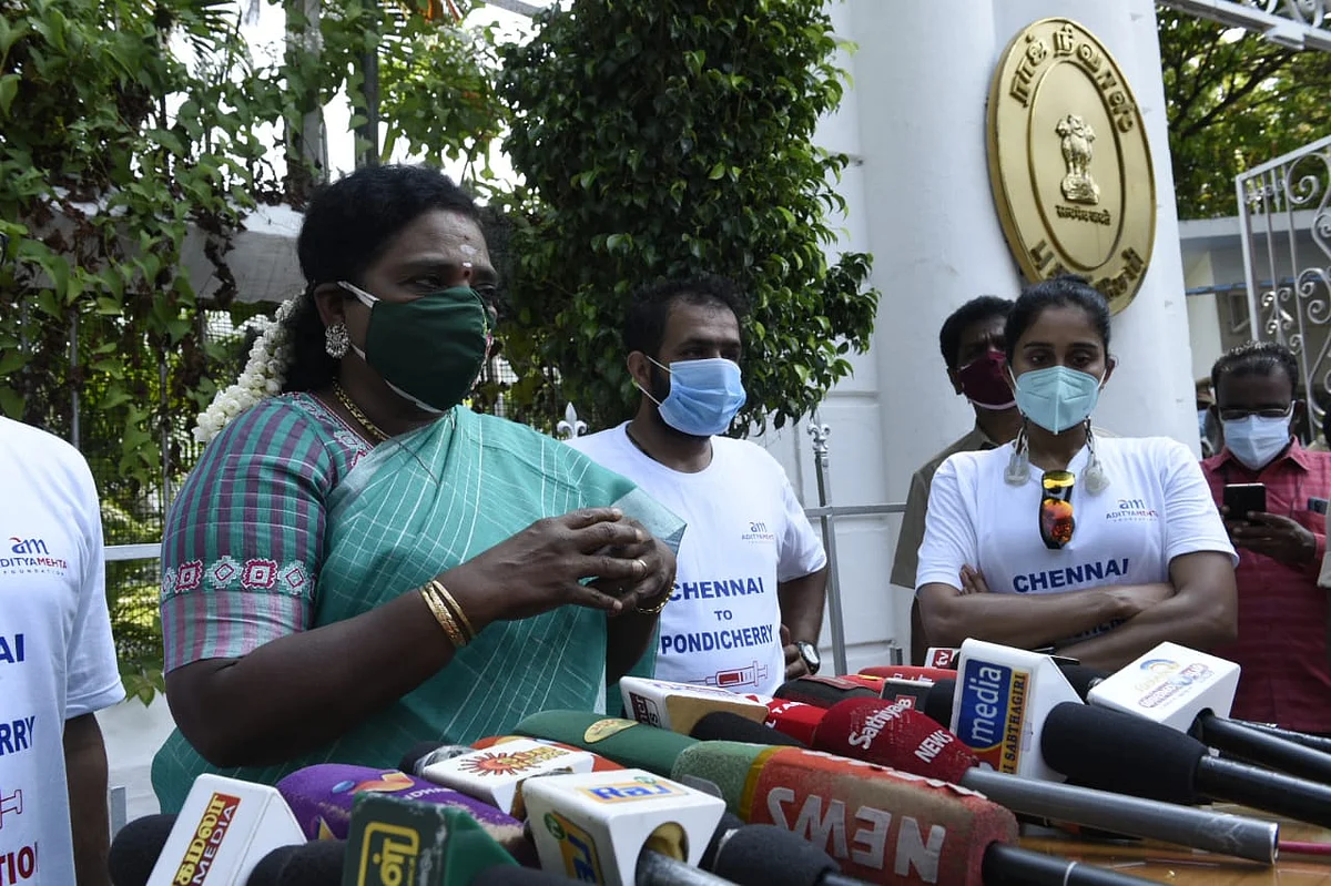 புதுச்சேரி துணைநிலை ஆளுநர் தமிழிசை