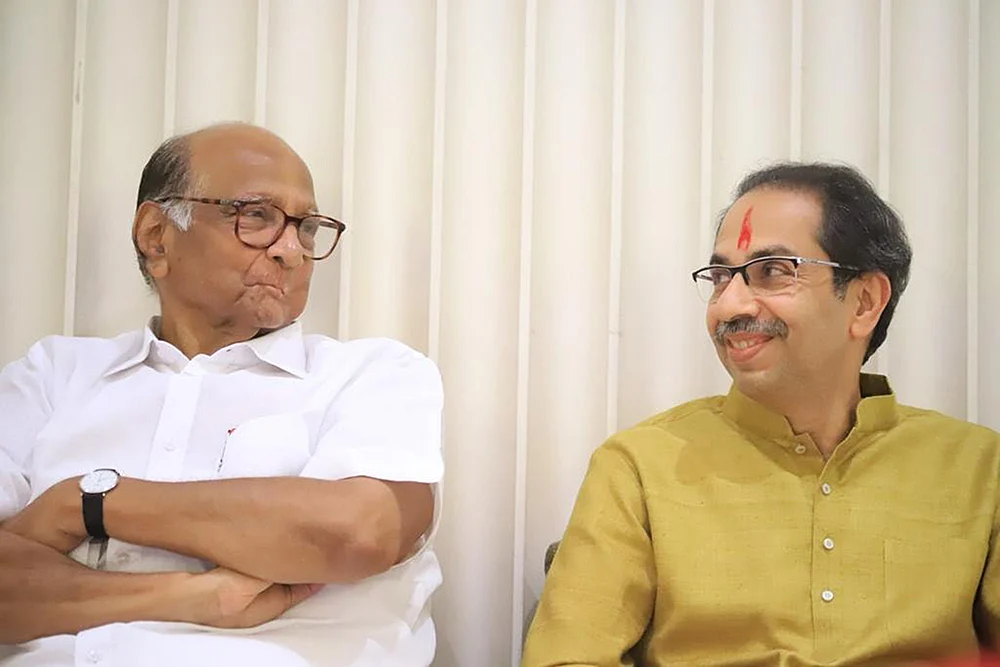 அடுத்தடுத்த ஆட்சிக்கவிழ்ப்பு முயற்சிகள்! - என்ன நடக்கிறது மகாராஷ்டிராவில்?