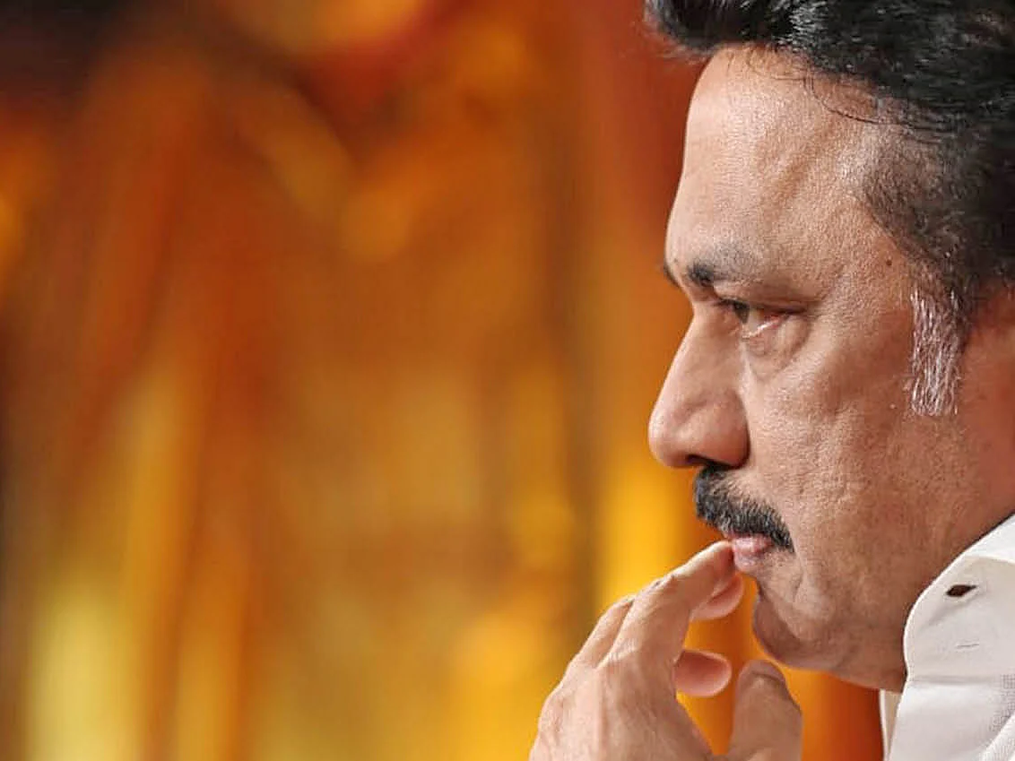 பிளஸ் டூ தேர்வுகள் நடக்குமா... என்ன செய்யப் போகிறது தமிழ்நாடு அரசு?