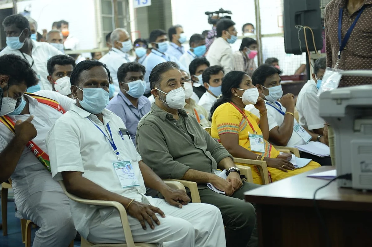 கமல் வானதி வாக்கு எண்ணிக்கையின்போது...