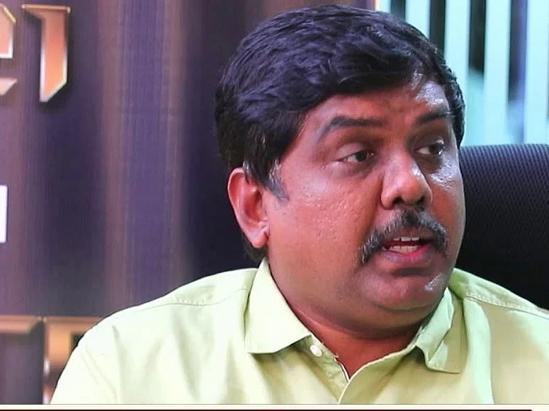 பூ உலகின் நண்பர்கள்