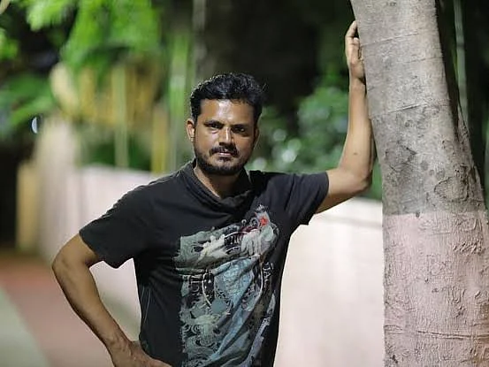 ``அவரோட கனவு இப்படி தகர்ந்துடுச்சே!” - நிதிஷ் வீரா நினைவுகள் குறித்து ஈஸ்வரி ராவ்