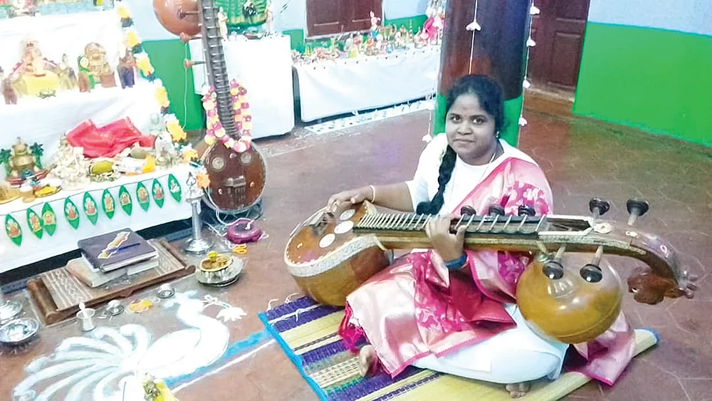 சண்முகப்பிரியாவின் கனவுகளைக் கலைத்த கொரோனா!
