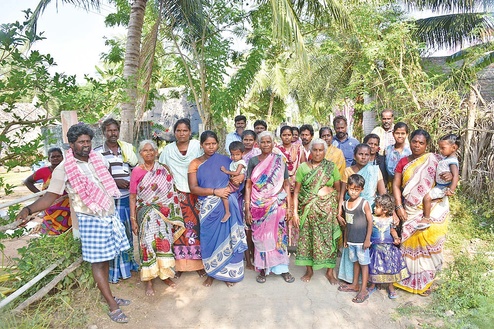 கிராம மக்கள்
