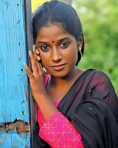 மீள்வோம்... மீட்போம்: கொரோனாவை வென்ற கதைகள்