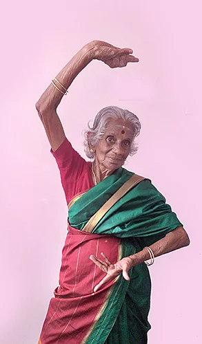 வாசன் நல்லாருக்கணும்...
அவரை ஒரே ஒரு தடவை பார்க்கணும்! - `சந்திரலேகா’ டிரம் டான்ஸ் பாட்டி