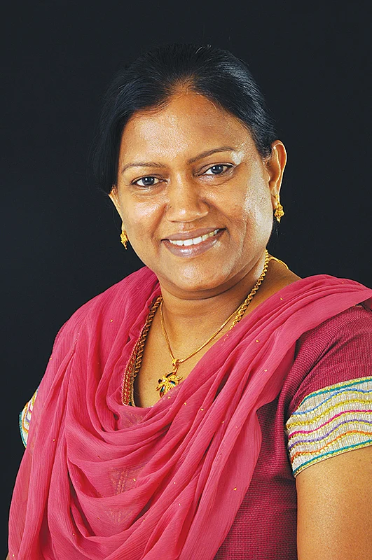 சுபா சார்லஸ்