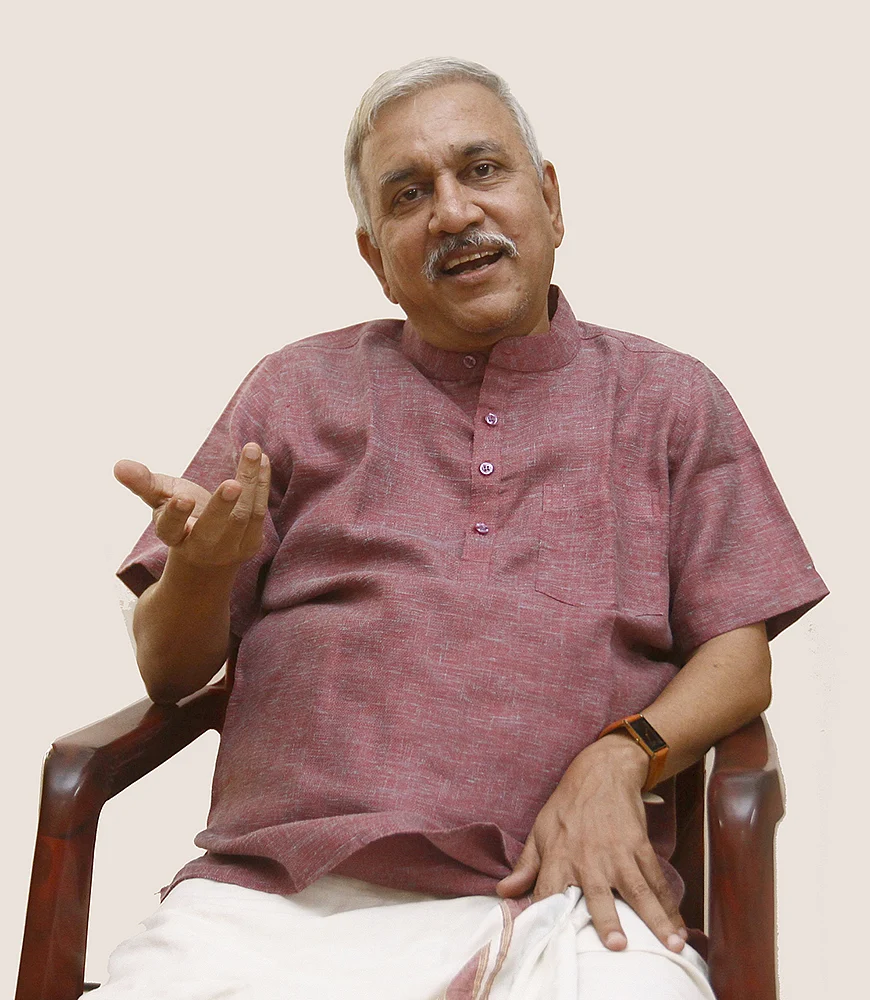“பிரதமர் எல்லோருக்கும் பதில் சொல்லவேண்டிய அவசியம் இல்லை!”