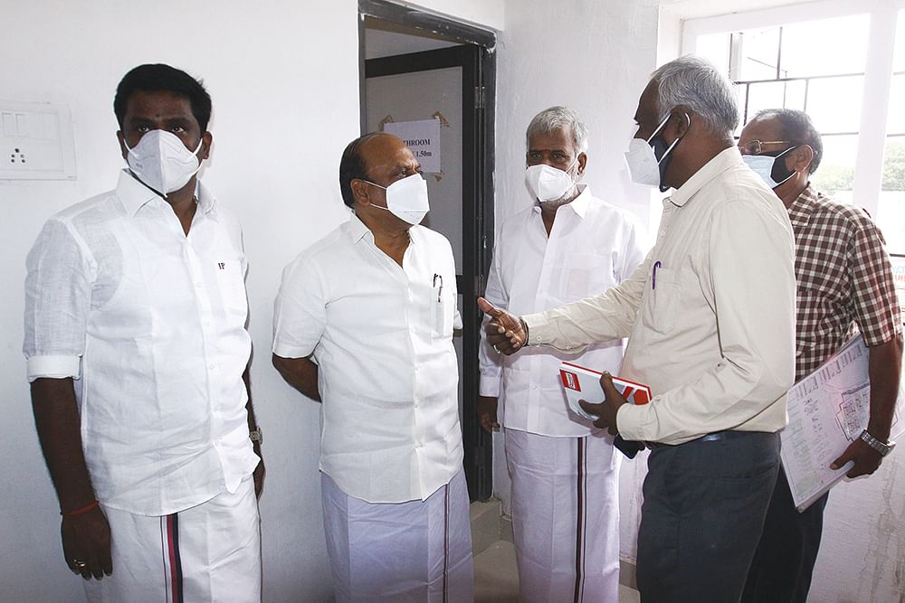ஏழை மக்களுக்கு இல்லம் வேண்டும்! - களத்தில் ஆனந்த விகடன்...