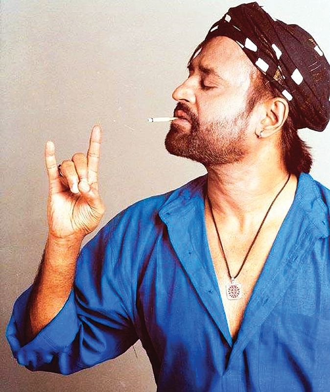 கதை கேட்கும் கதாநாயகர்கள்!