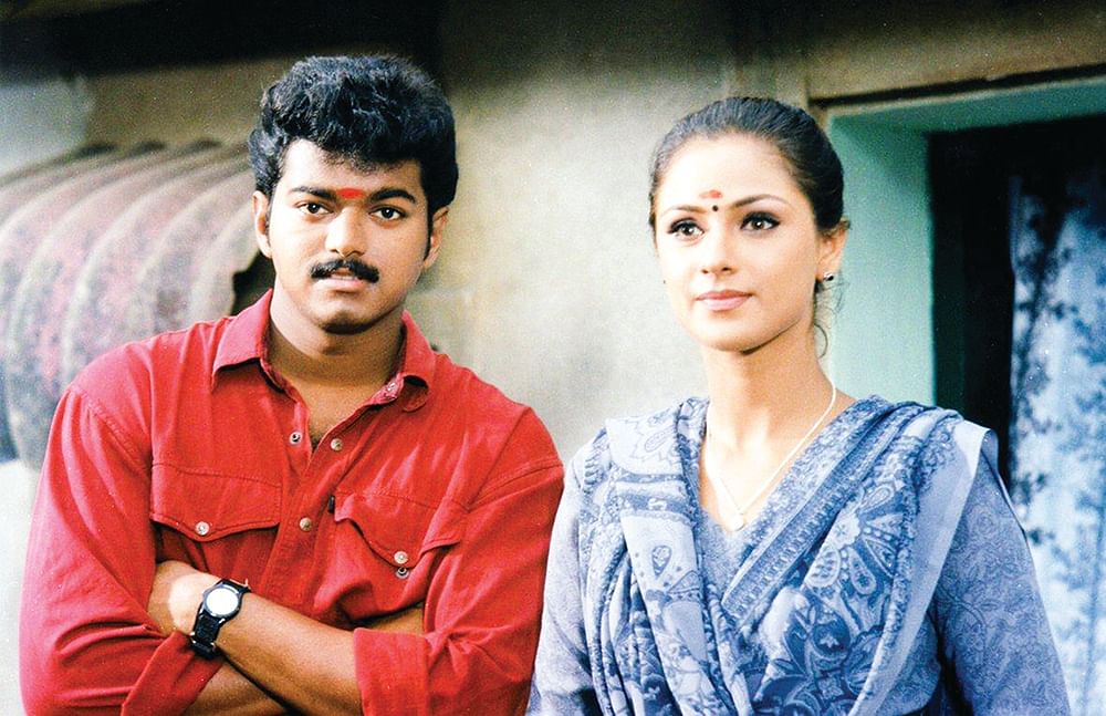 கதை கேட்கும் கதாநாயகர்கள்!