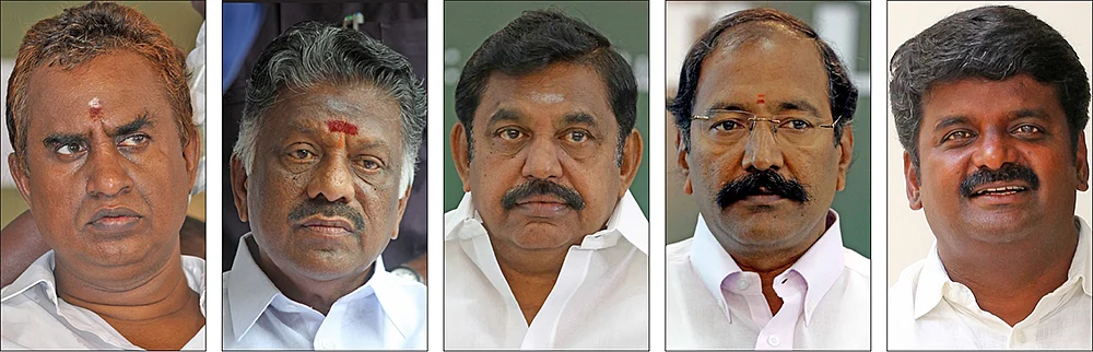 வேலுமணி, பன்னீர்செல்வம், எடப்பாடி பழனிசாமி, தங்கமணி, விஜயபாஸ்கர்