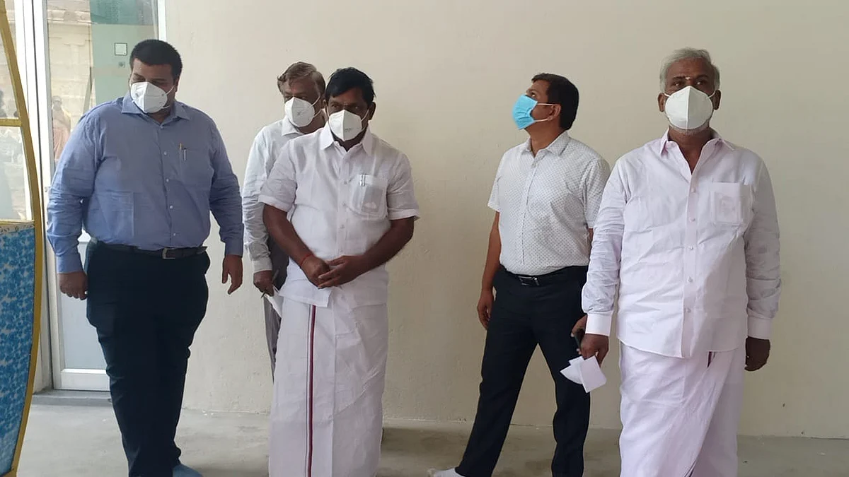 பி.கே.சேகர்பாபு ஆய்வு