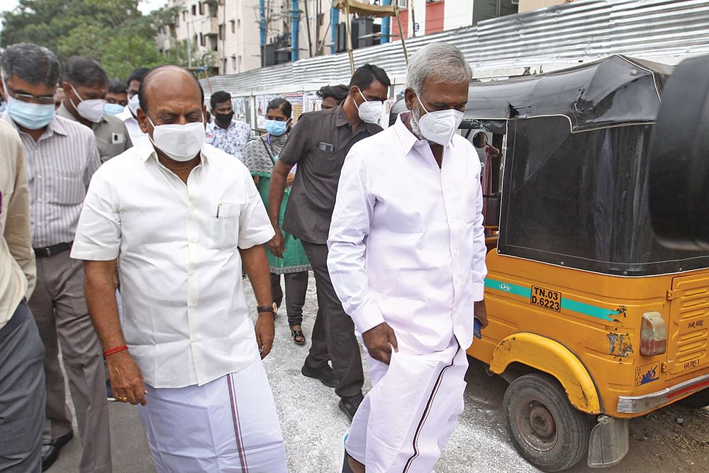 ஏழை மக்களுக்கு இல்லம் வேண்டும்! - களத்தில் ஆனந்த விகடன்...