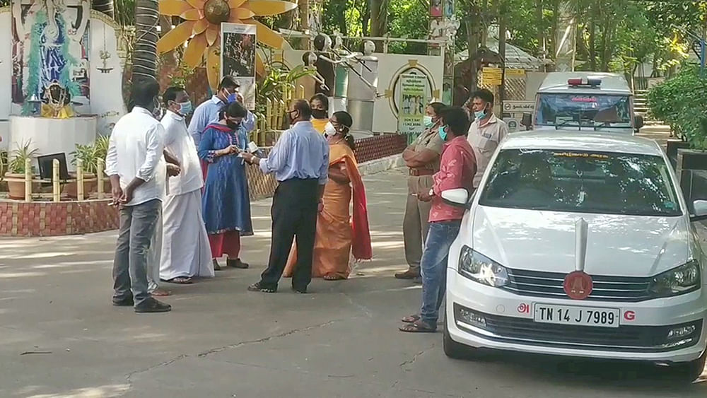 “நான் கிருஷ்ணர், நீங்கள் என் ராதைகள்!” - சிவசங்கரனின் பாலியல் சீண்டல்கள்...