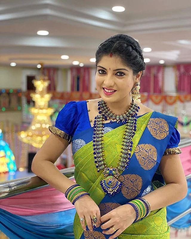 சேனல் சைட் டிஷ்
